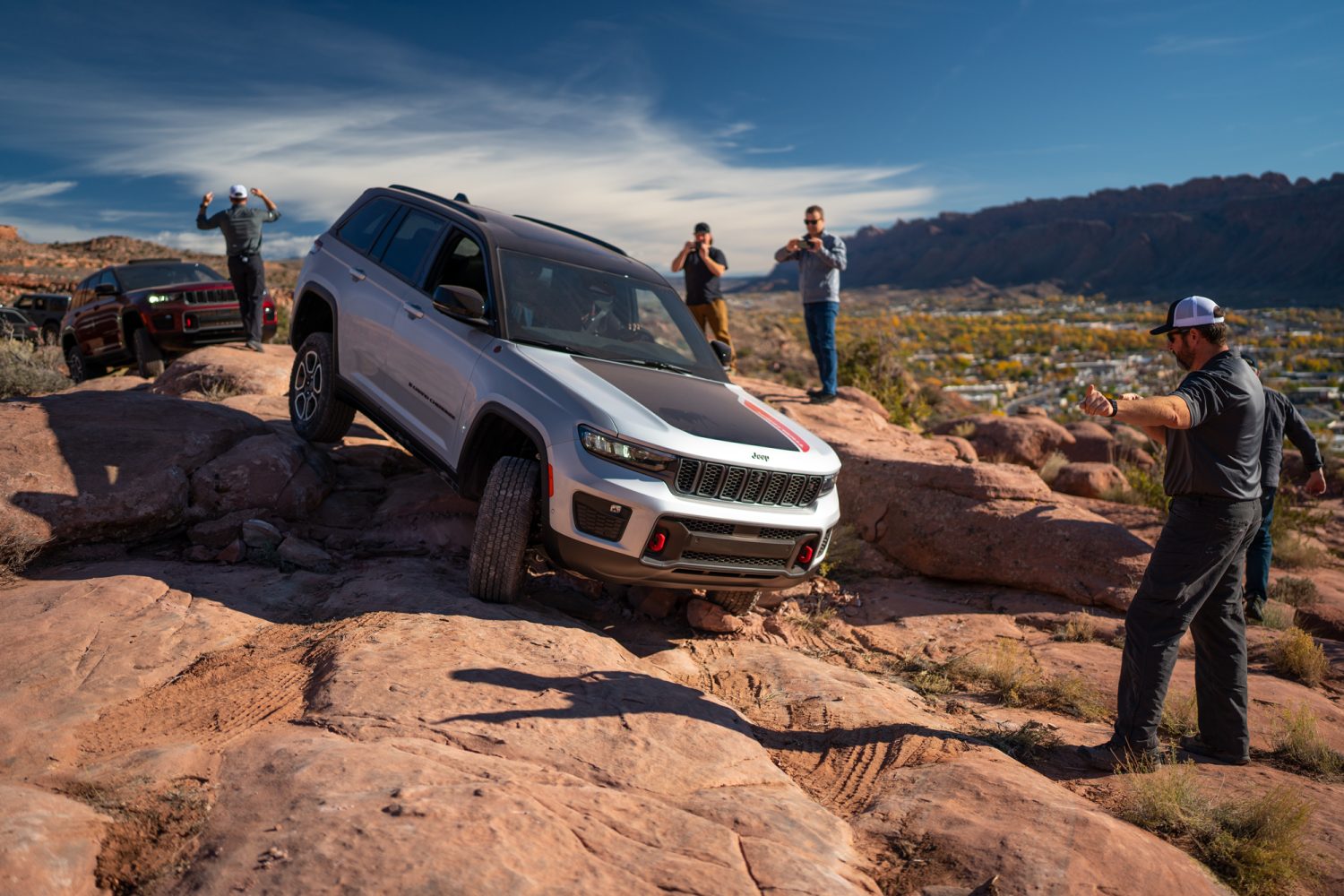 2022 jeep grand cherokee trailhawk disconnectable sway-bar