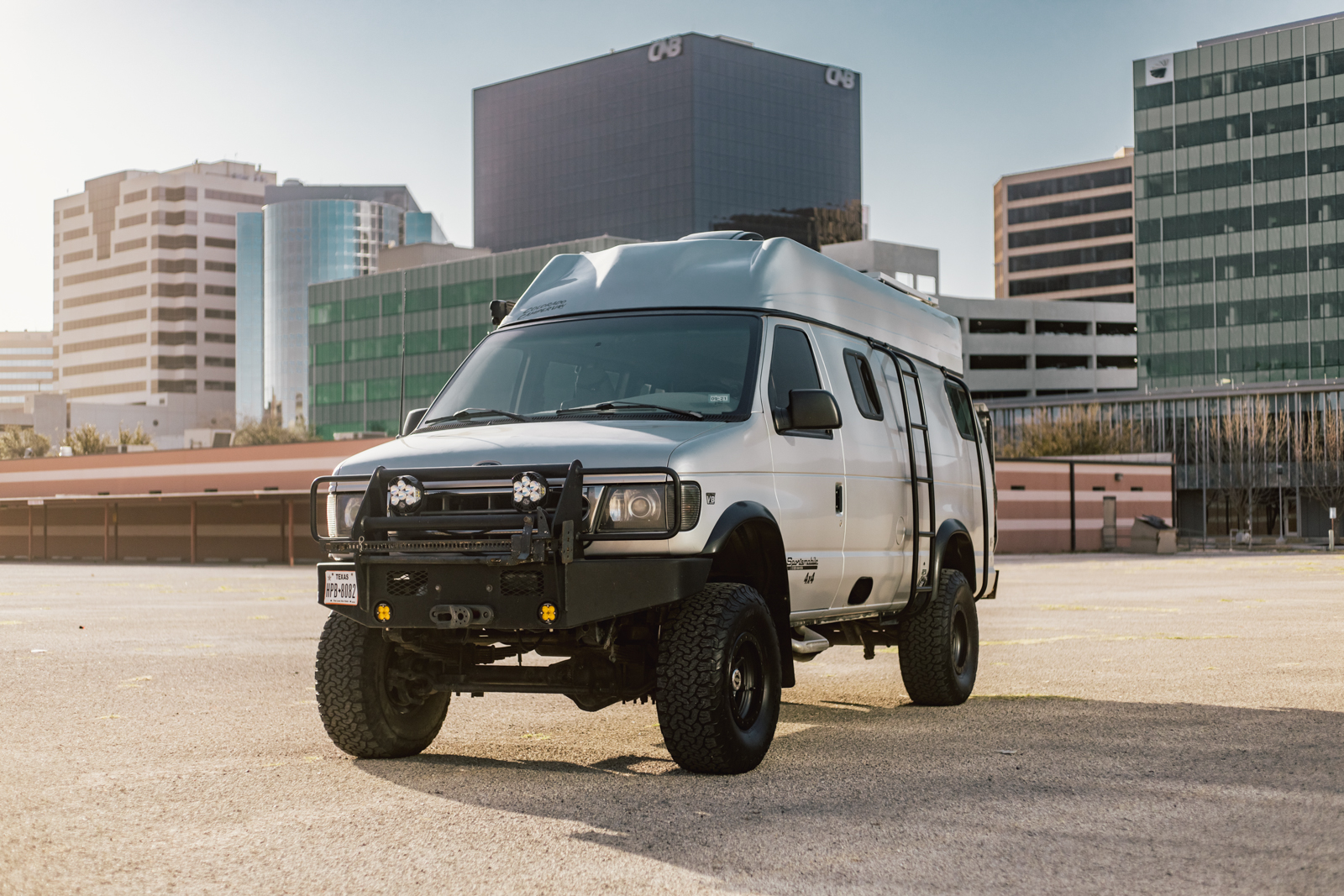 2000 sportsmobile van