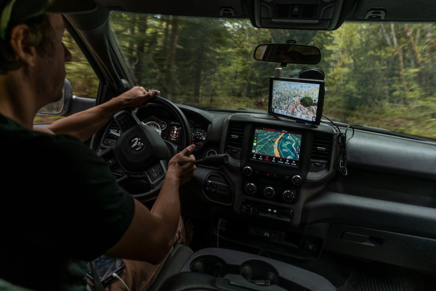 garmin tread xl overland edition driving
